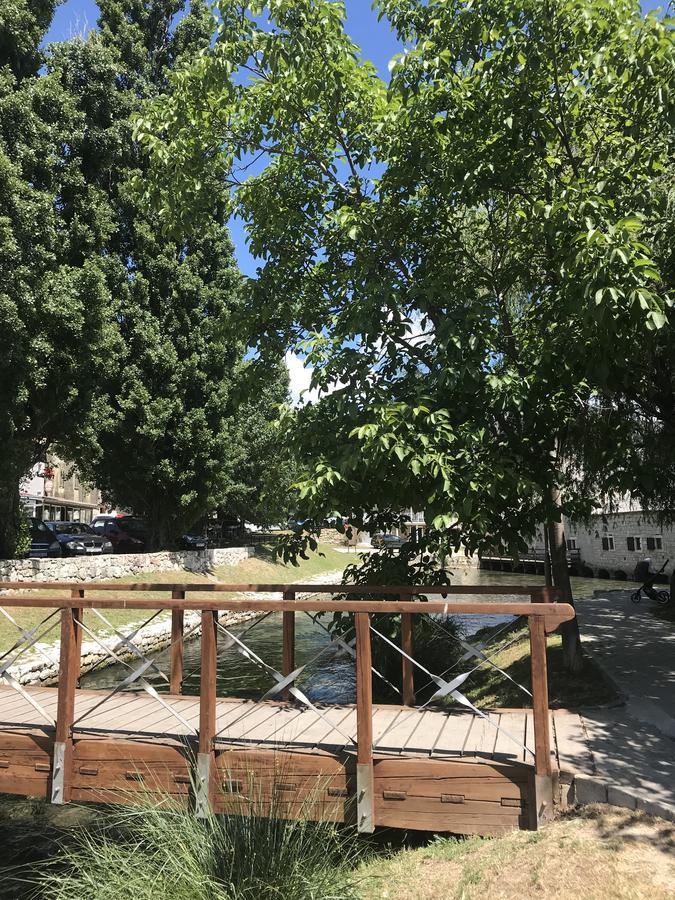 Apartman Mig Solin Exterior photo